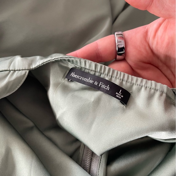 Formal Abercrombie Dress - Picture 6 of 9